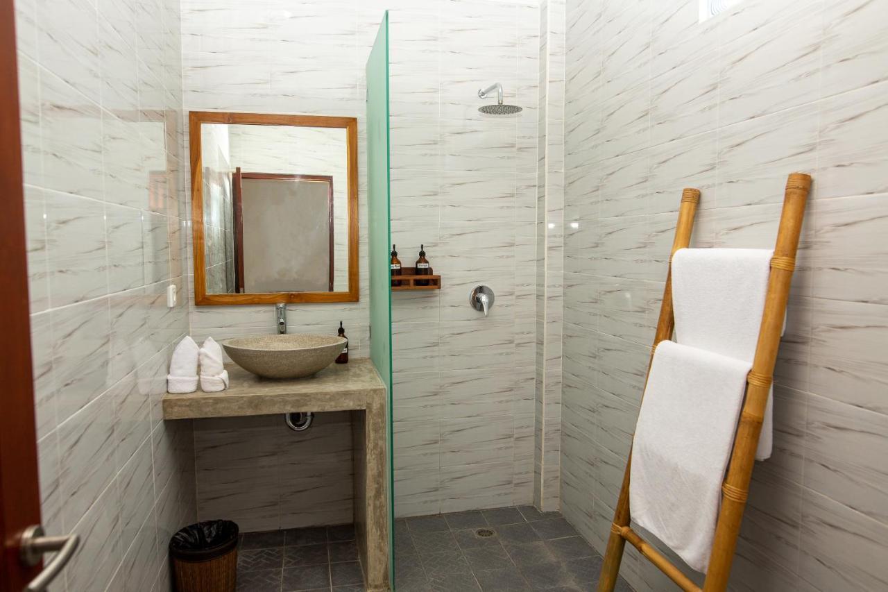 Frangipani House And Spa By Ecommerceloka ชังกู ภายนอก รูปภาพ